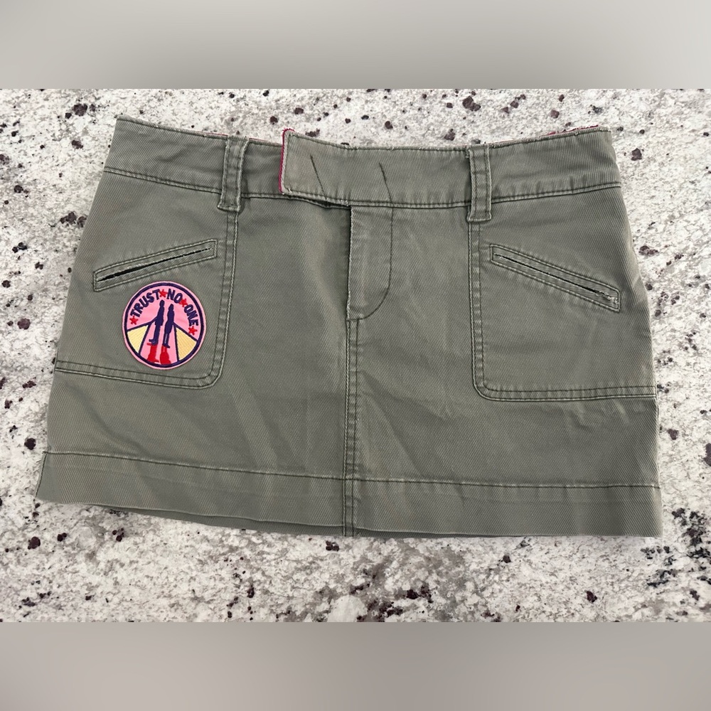 America Eagle Y2K Trust‎ No One Mini Skirt Sz 8